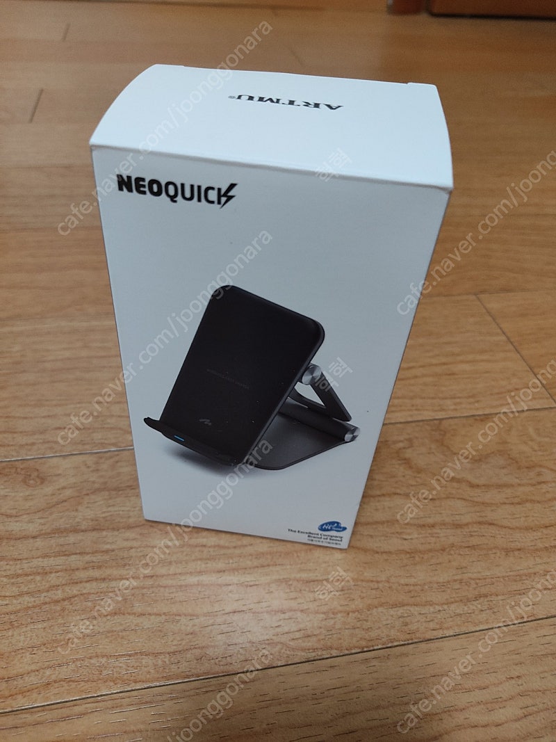 neoquick wc910 무선충전기 (블랙)