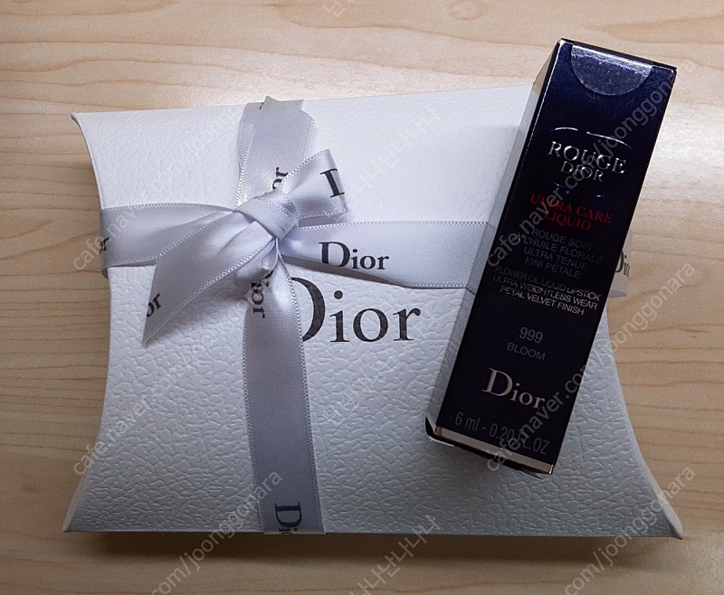 Dior 립틴트-루즈디올 울트라 케어 리퀴드 999 블룸(미개봉 새상품)