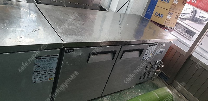 [판매]UDS-15RTAR유니크대성1500테이블 냉장고 판매합니다