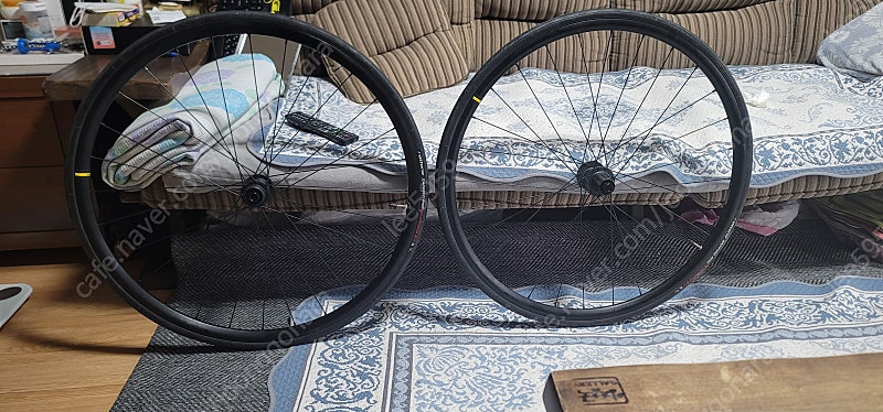 자전거 로드 훨셋 판매(튜브, 타이어 포함)