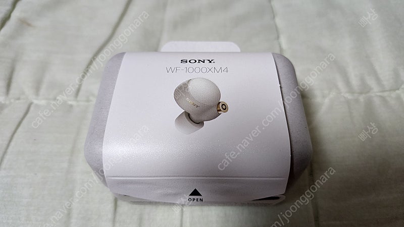 소니 WF-1000X m4 블루투스 이어폰 팝니다.