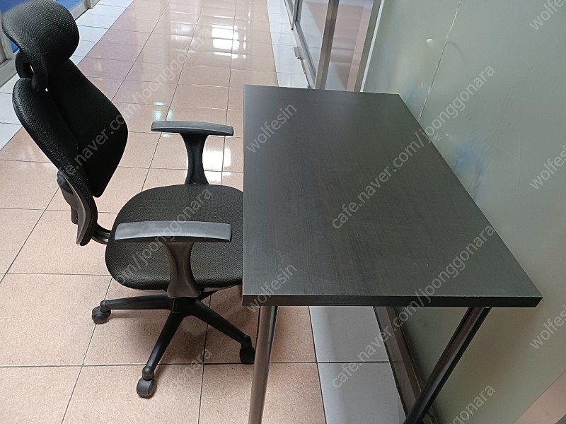 이케아책상+의자( 4만원)