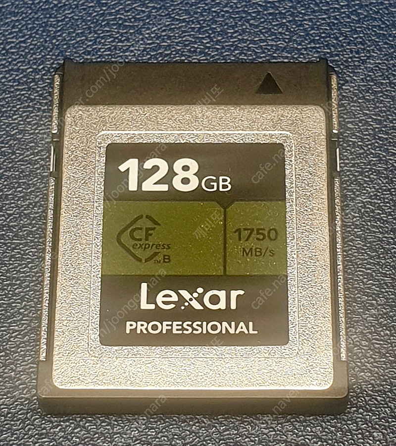 렉사 Professional CFexpress Type-B 정품 128GB 판매 합니다.