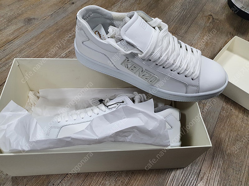 켄조 화이트 스니커즈