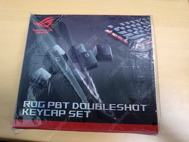 ROG pbt doubleshot keycap set팝니다