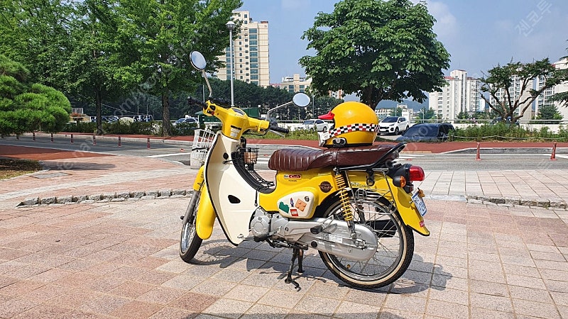 수퍼커브 19년식 판매합니다--3