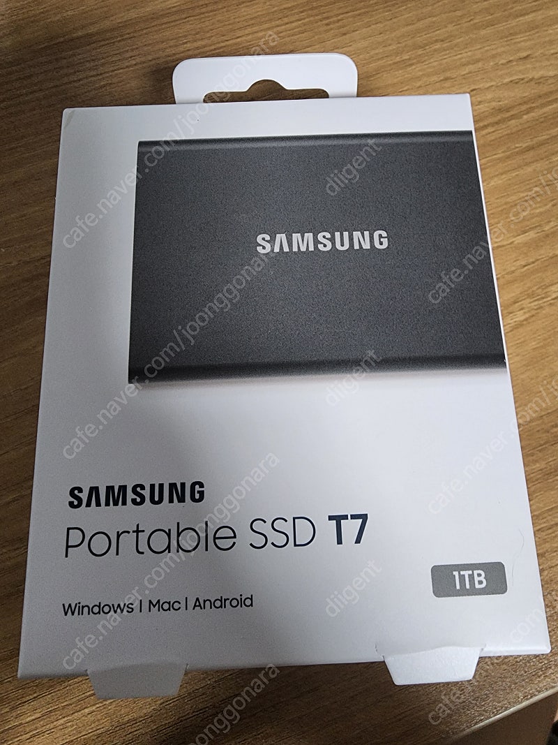 삼성 포터블 SSD T7 1TB 미개봉 새제품 판매합니다(MU-PC1T0T/WW)