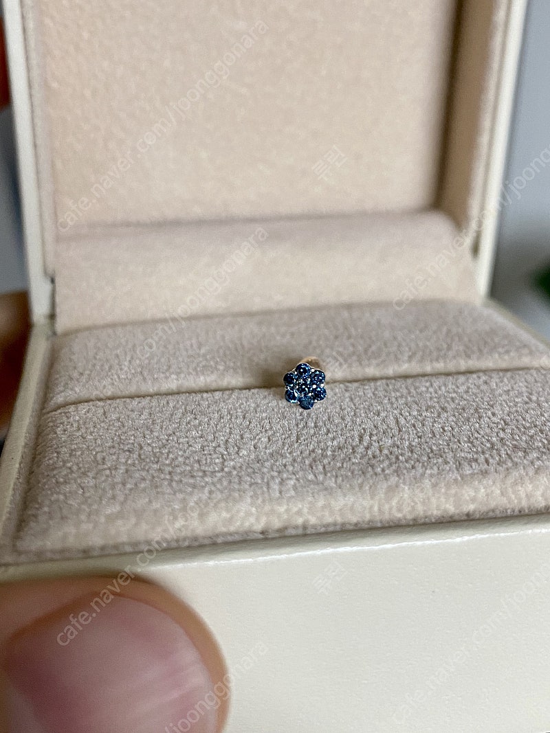 14K 블루다이아몬드 피어싱