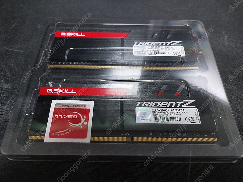 G.SKILL DDR4-4266 CL19 TRIDENT Z 16GB (8GB x 2) 팝니다