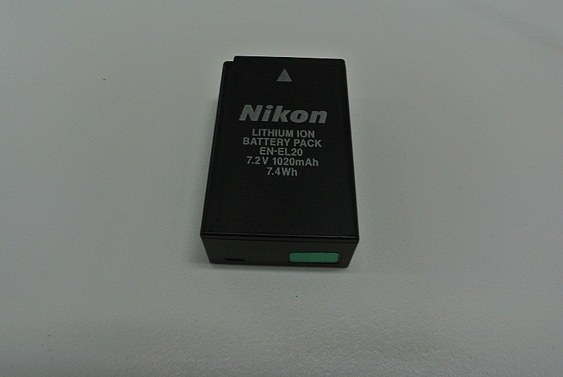 Nikon 미러리스 카메라 배터리 EN-EL20 판매합니다.