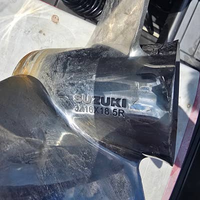 SUZUKI 3X16X18.5R 프로펠러