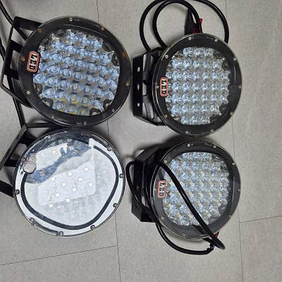 LED 써치라이트